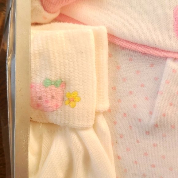 Vintage Little Ones Gift Set - Picture 2 of 6